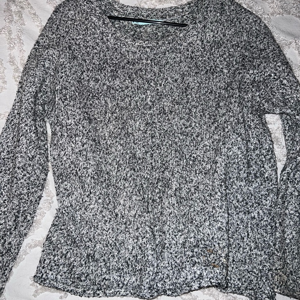 grey and white sweater